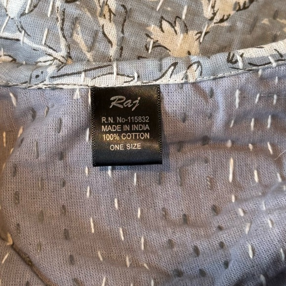 Raj | Gray and Cream | Duster | NWT | Hand Stitched Embroidery - Picture 11 of 11